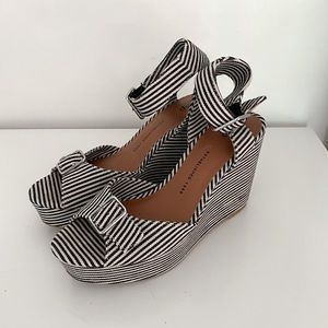 Platform Wedge Heel Sandals - 8 - GAP